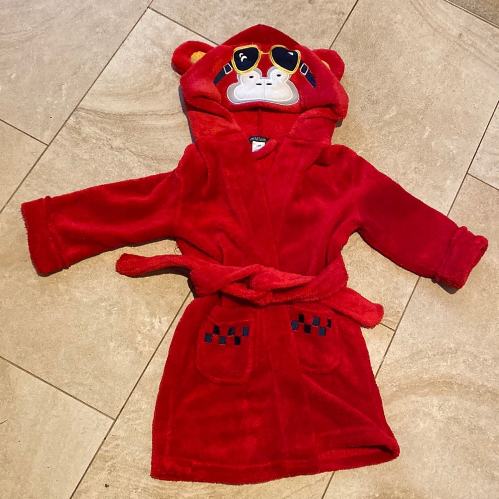 Petitlem 18 month bath robe